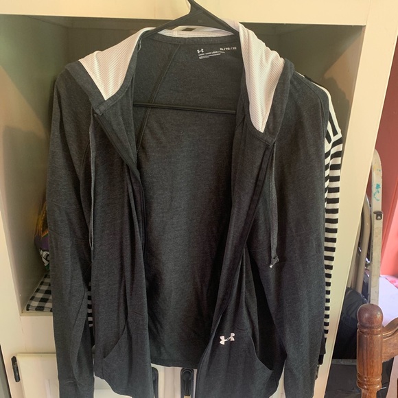 Under Armour Jacket - Picture 1 of 1